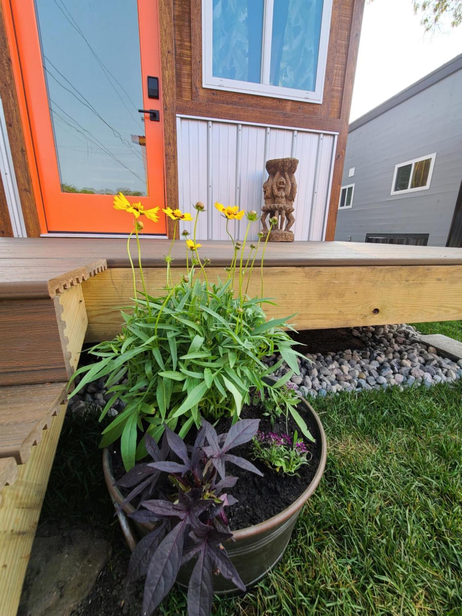 Tiny Digs Lakeshore - Tiny House Lodging Muskegon Exterior photo