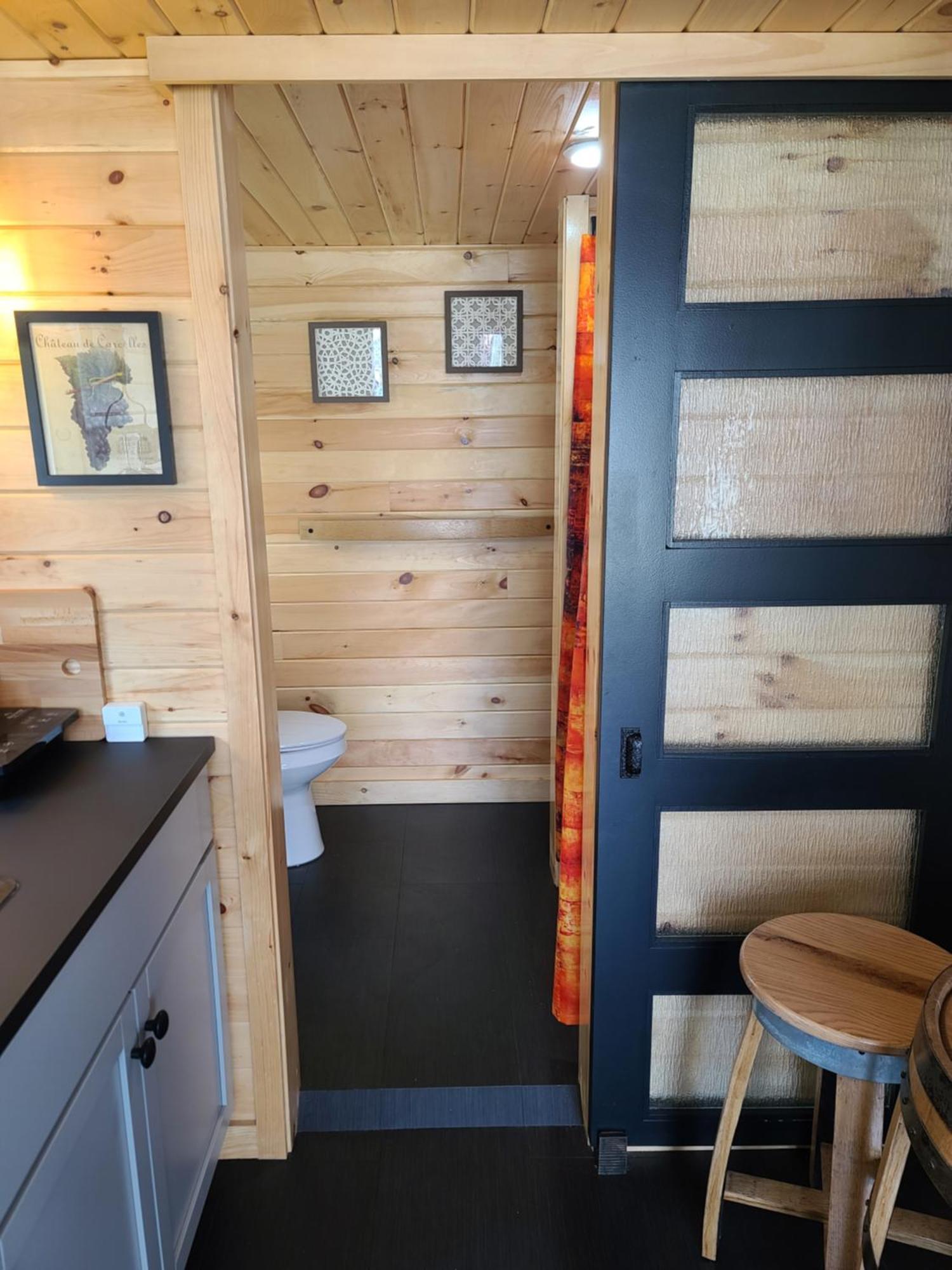 Tiny Digs Lakeshore - Tiny House Lodging Muskegon Room photo